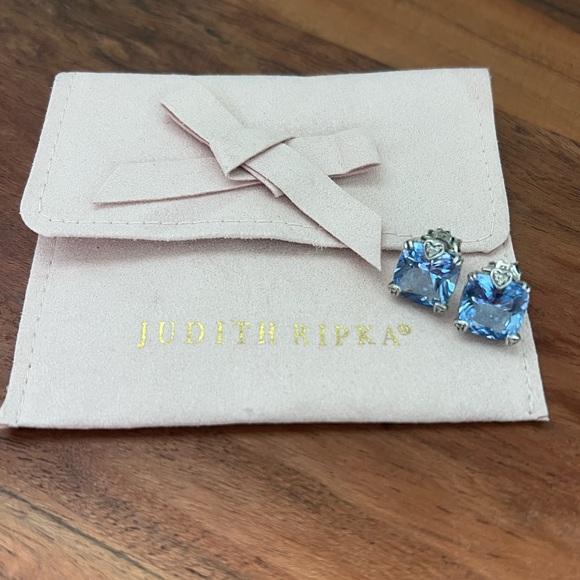 EUC Judith Ripka JR TWO Lola Blue Topaz & Diamond Stud Earrings - Picture 9 of 10